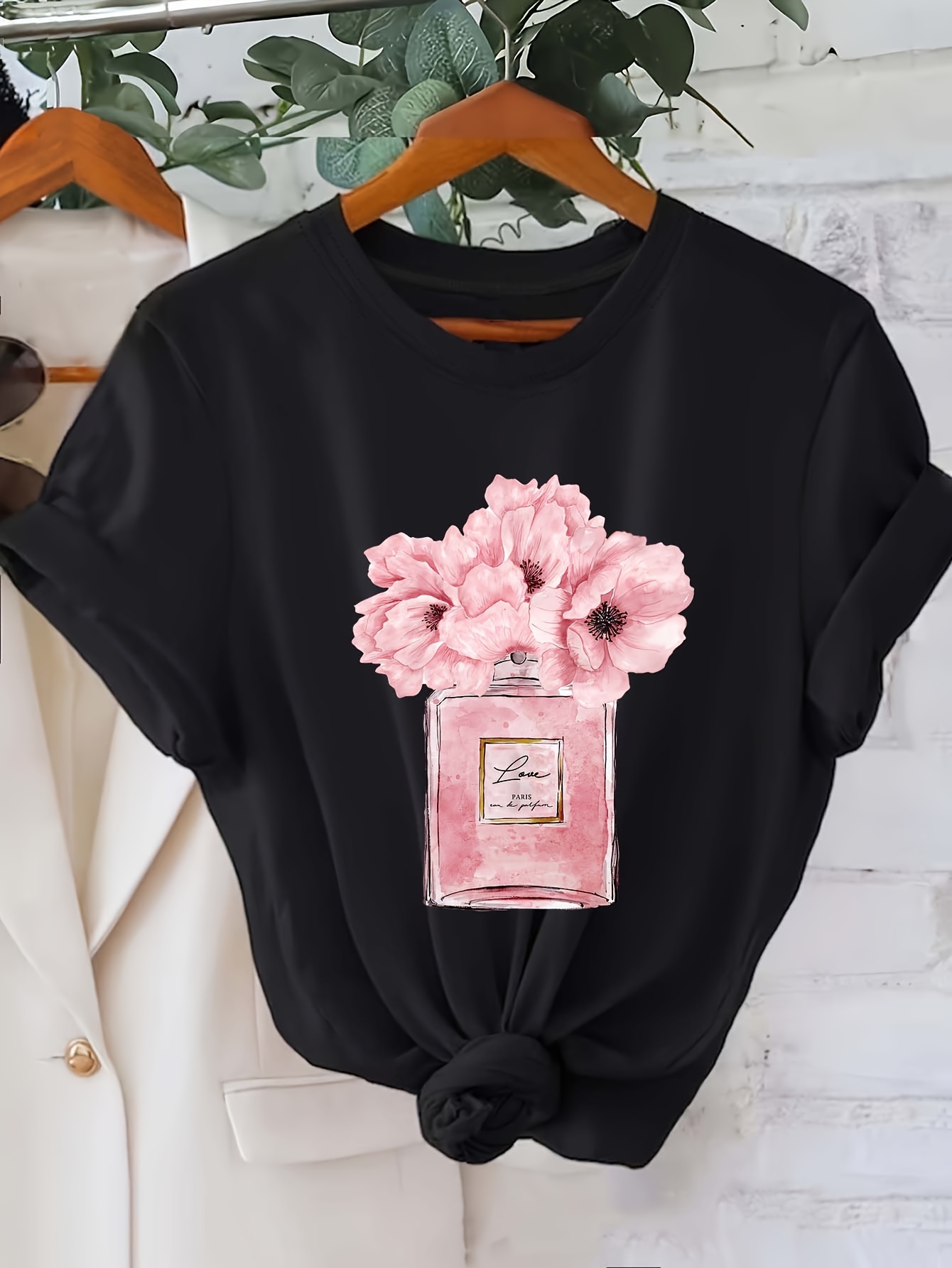 Camiseta feminina com estampa  - Summer Clothing In Paris avaliação e preço