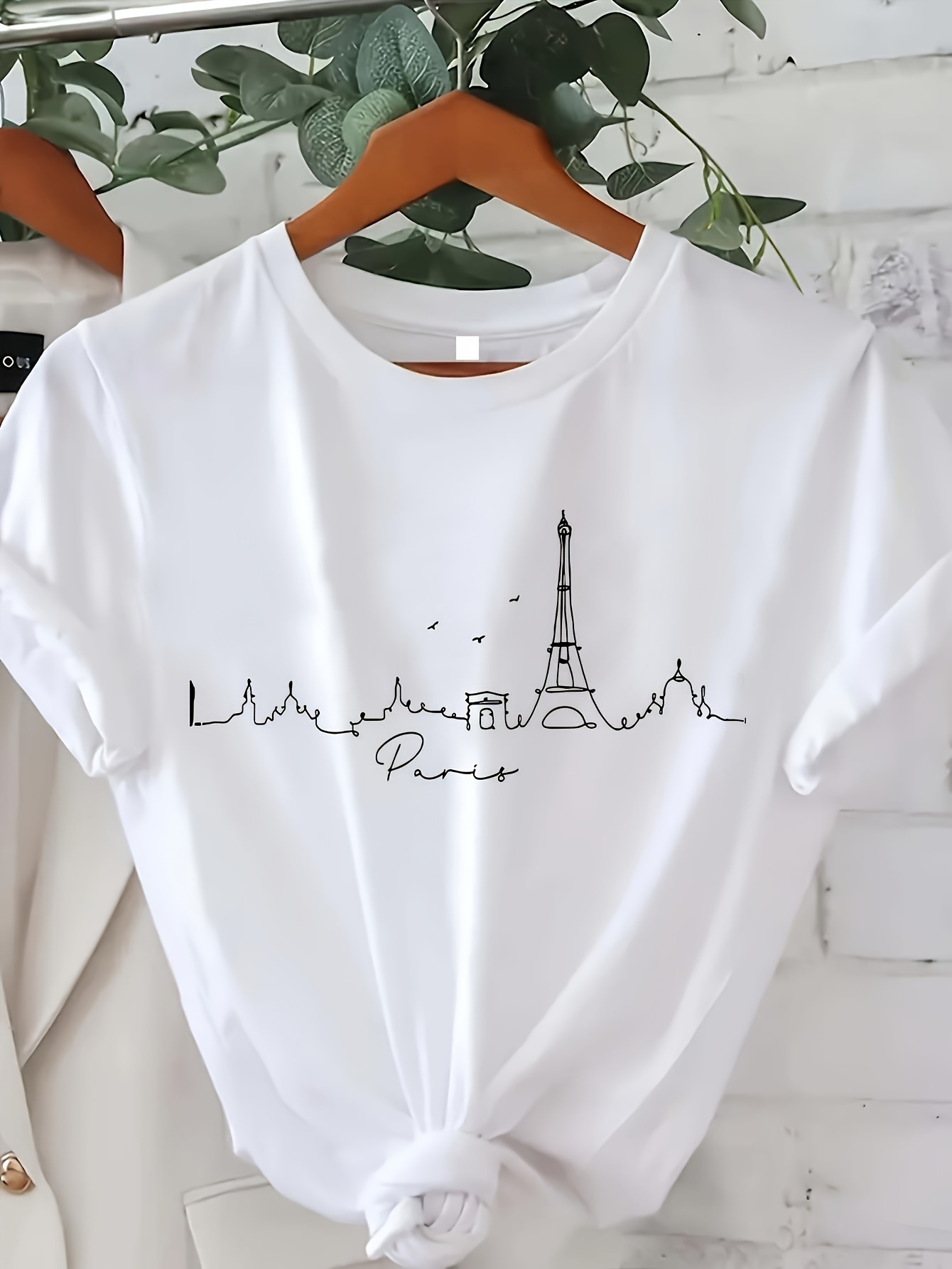 Camiseta Feminina Estilo Paris - Summer Clothing In Paris avaliação e preço